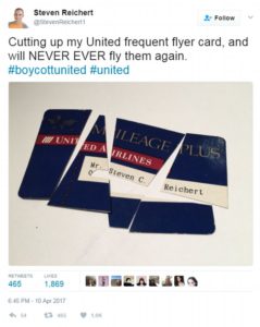 United airlines social media storm 