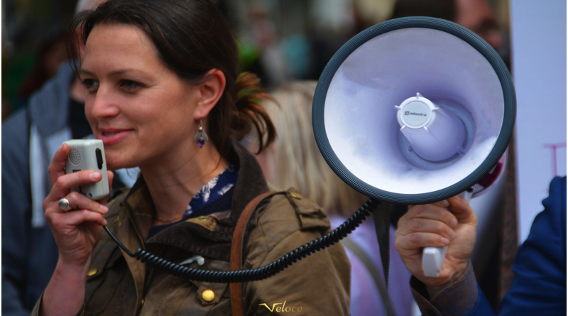 How To Create A Strong Brand Voice On Social Media