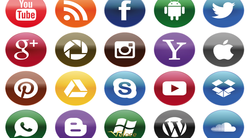 Logo Evolution of Famous Brands (Infographic)