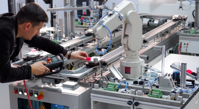 Why Rubber Still Plays a Key Role in Manufacturing