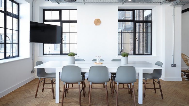 Qualities You Need to Look For in Office Furniture