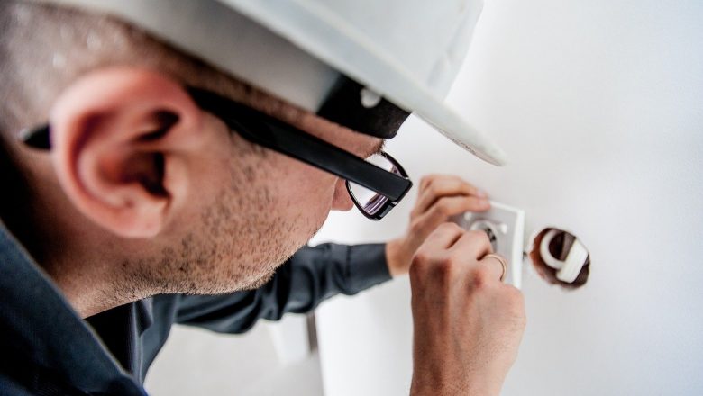 How to Deal With Slow Period As An Electrician?
