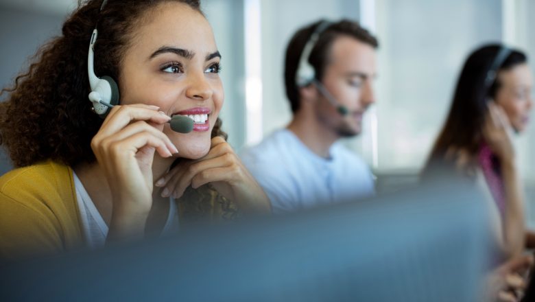 Benefits of Outsourcing Customer Service [Best Tips]