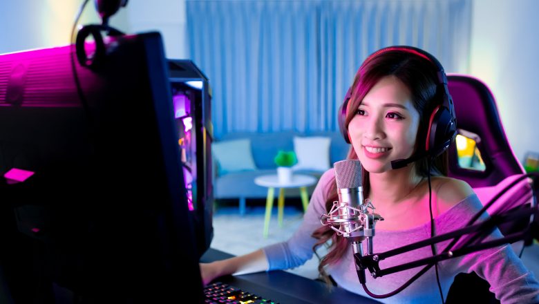 Content Creators: 8 Strategies For An Engaging Live Stream