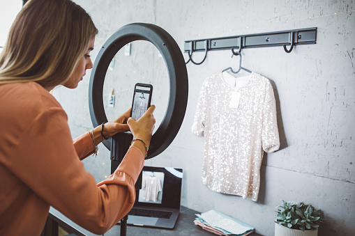 <strong>Product Photography Setup and Editing: How to Make Magic</strong>