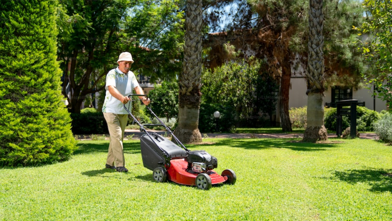 <strong>Lawn Mower Menace: Tips for Preventing Injuries and Navigating Compensation Claims</strong>