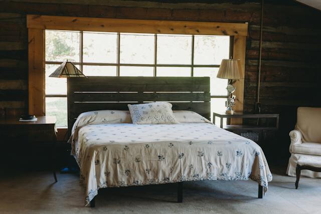 Chesterfield Beds | Shop Buttoned Tufted Bed Frames