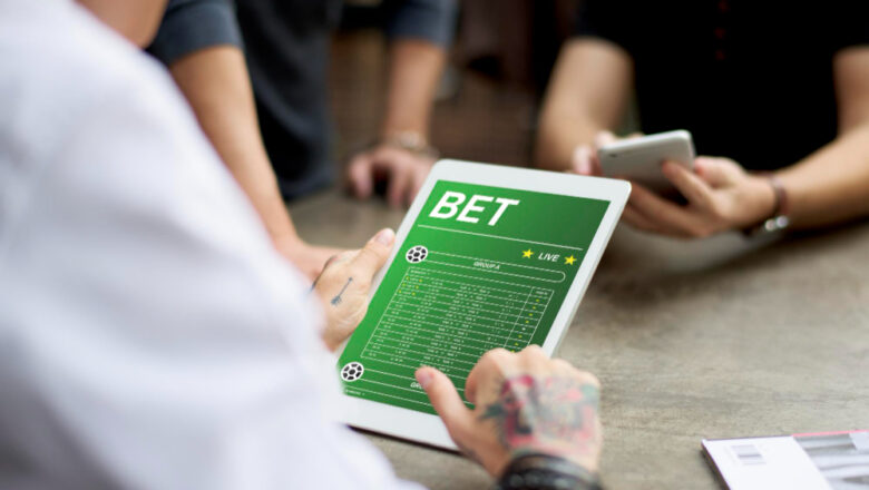 Meme Stocks and Meme Bets: Are We Seeing the Same Behavior?