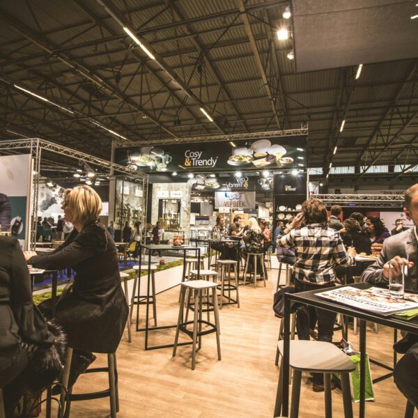 How to Create a Lasting First Impression at B2B Expos