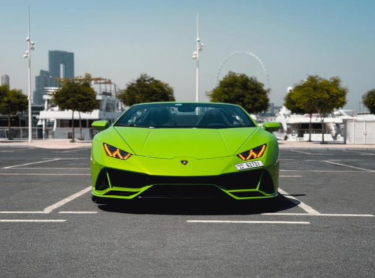 Blue Lamborghini Evo Spyder available to rent a supercar in Dubai