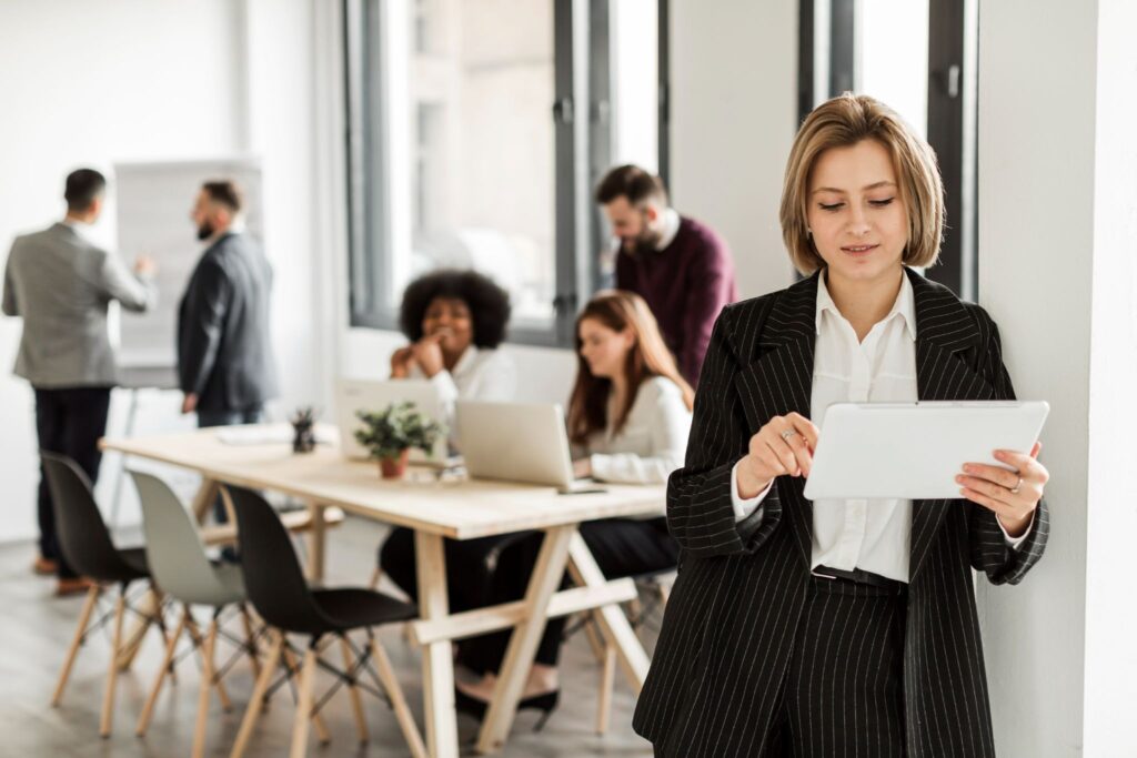 Outstaffing